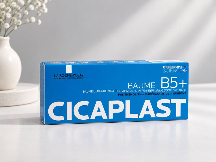 کرم ترمیمکننده سیکاپلاست بوم B5+ لاروش پوزای حجم ۱۰۰ میل