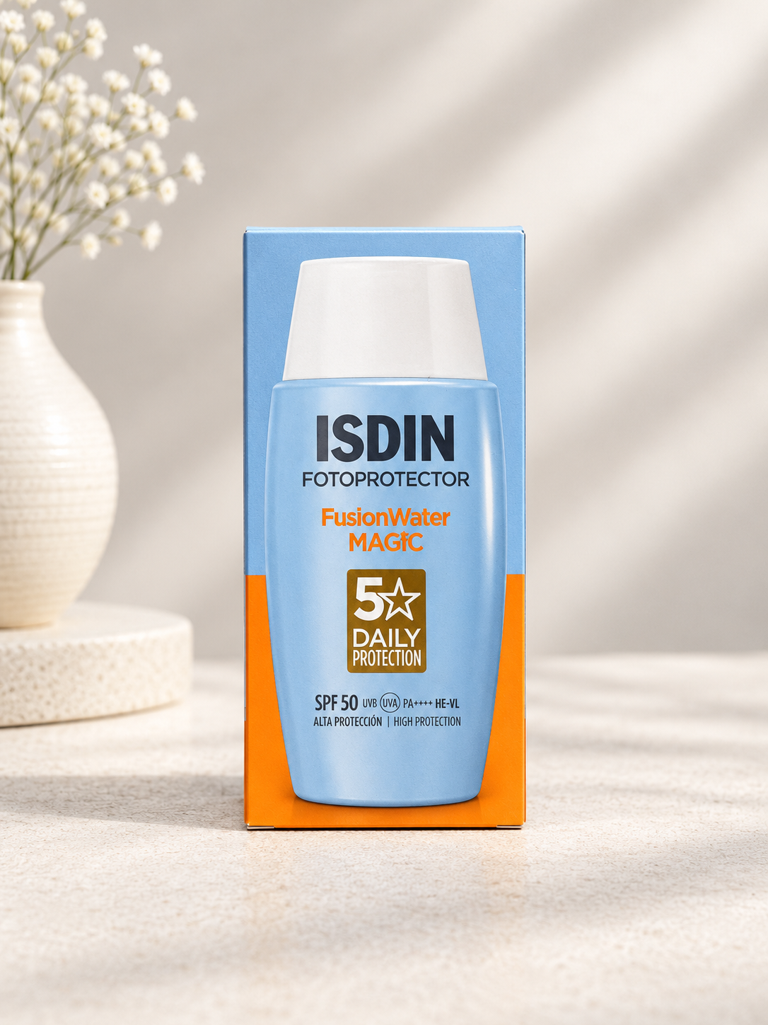ضد آفتاب فیوژن واتر مجیک ایزدین SPF 50 حجم ۵۰ میل